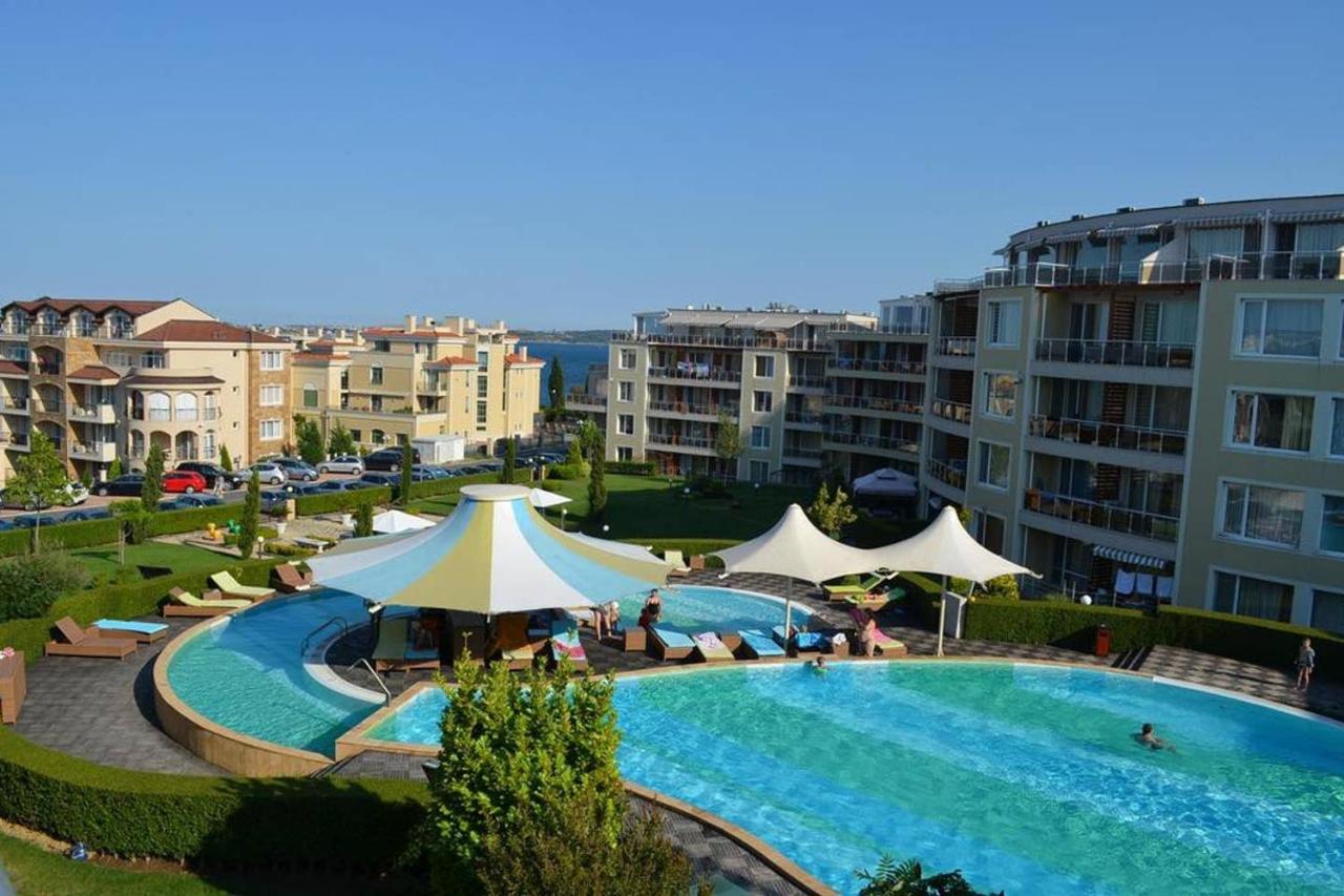 Apartment Gendar Delux, Sunny Island, Chernomorets Buitenkant foto